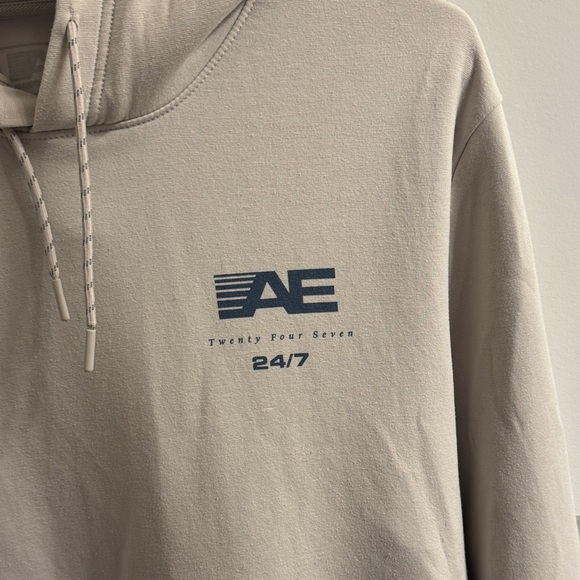 American Eagle Outfitters Tan Hoodie - Picture 3 of 3